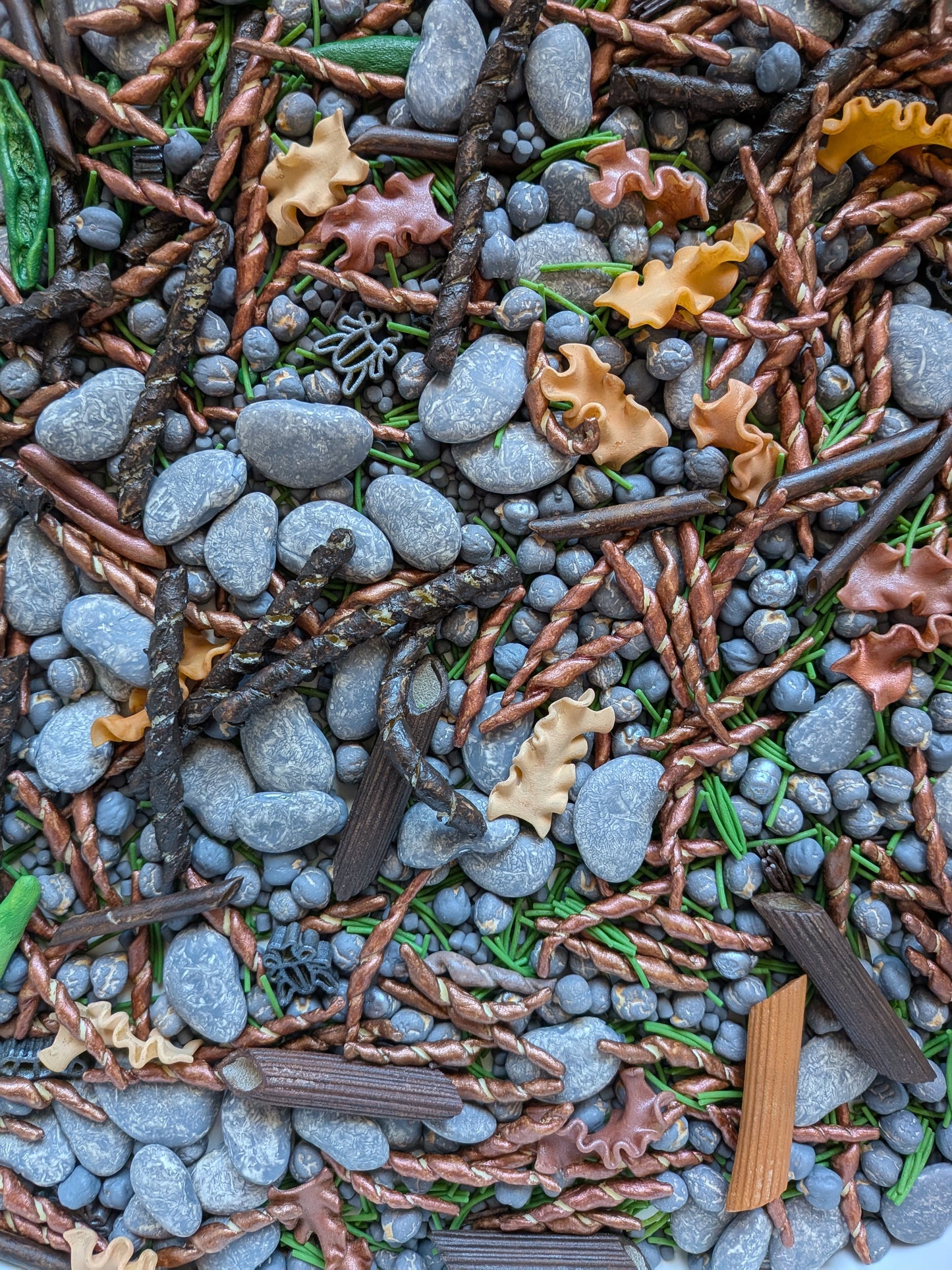 *Précommande*Hors Sentier